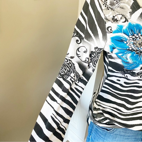 CACHE Zebra Print Floral Long Sleeve Shirt Size Medium - Picture 6 of 10